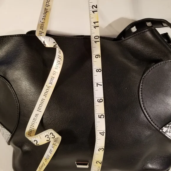 NWOT Betsey Johnson Shoulder Bag - Picture 7 of 12